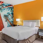 Clarion Pointe Fresno Near Yosemite
